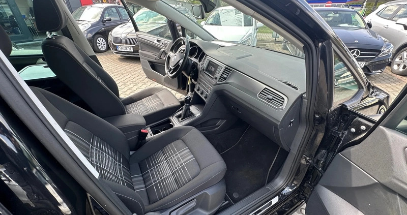 Volkswagen Golf Sportsvan cena 39900 przebieg: 266000, rok produkcji 2015 z Kutno małe 277